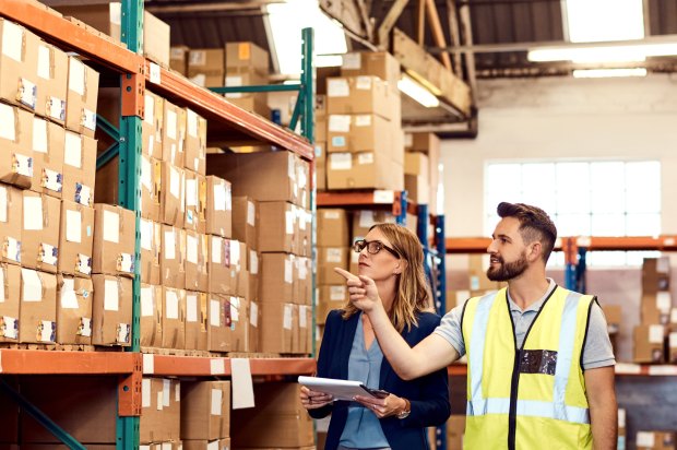 Optimized warehouse management through strategic labeling for efficient operations